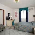 Elpiro 4*