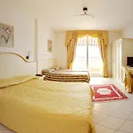 Szálloda Elpiro Lido di Jesolo