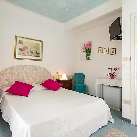 Elpiro Szálloda Lido di Jesolo