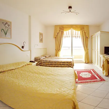 Szálloda Elpiro Lido di Jesolo