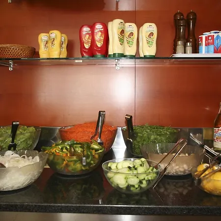Elpiro Hotel 4*