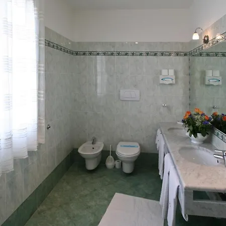 Ξενοδοχείο Elpiro